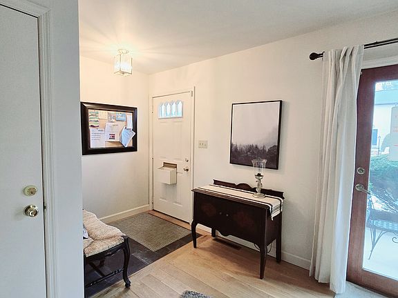 Two Bedroom Downstairs Front Foyer