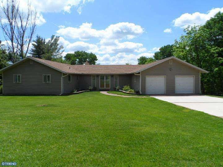 1st image of 119 Shoreline Dr