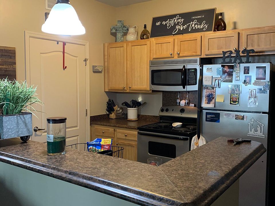 1st image of 117 Carden Pl APT D