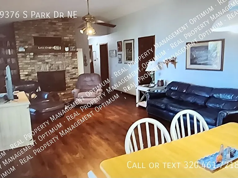 9376 S Park Dr NE — Photo 10
