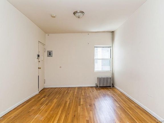 4th image of 41-32 53rd Street