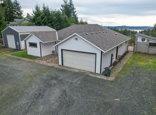 94088 Kirkendall Ln, North Bend, OR