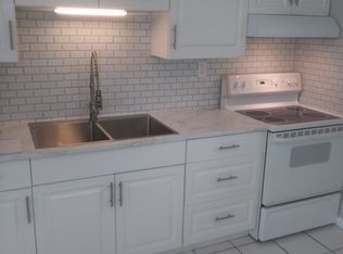 94 2nd St, Fort Myers, FL 33907