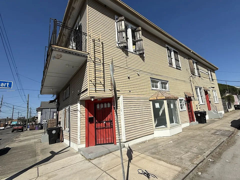 1301 Frenchmen St #2103