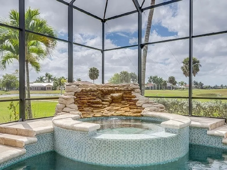 11970 Royal Tee Cir S — Photo 32