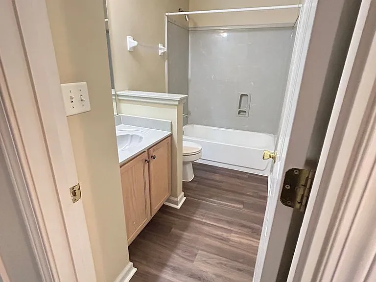 4806 Ashcroft Dr — Photo 17