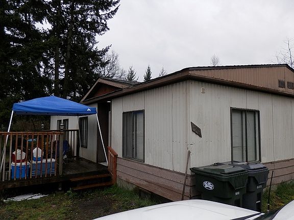2nd image of 3216 249th Street Ct E