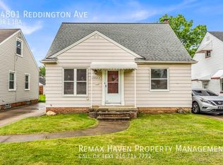 14801 Reddington Ave, Maple Heights, OH 44137