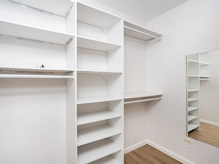 4742 Seaford Pl — Photo 25