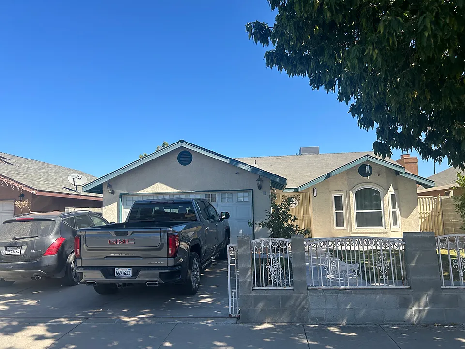 1311 5th Ave