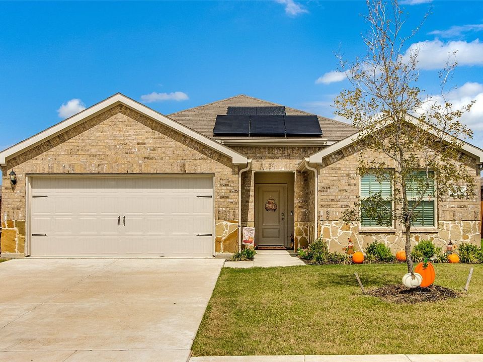 1st image of 311 Chuck Wagon Dr