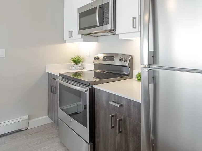 4830 Gordon Rd — Photo 1