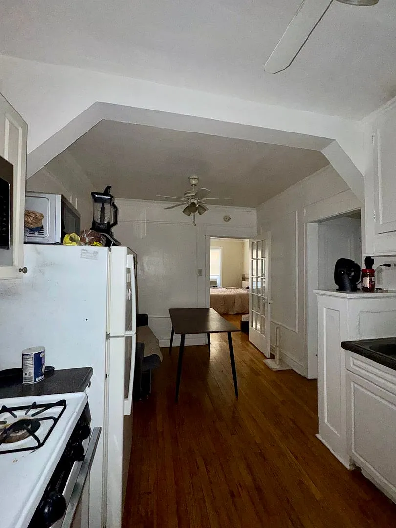 5002 N Springfield Ave — Photo 3