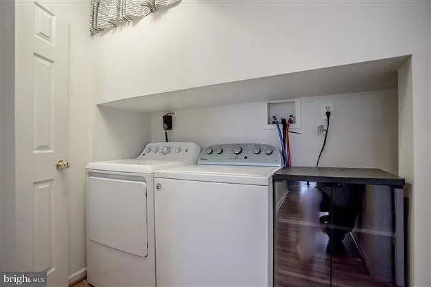 10305 Bridgetown Pl — Photo 30