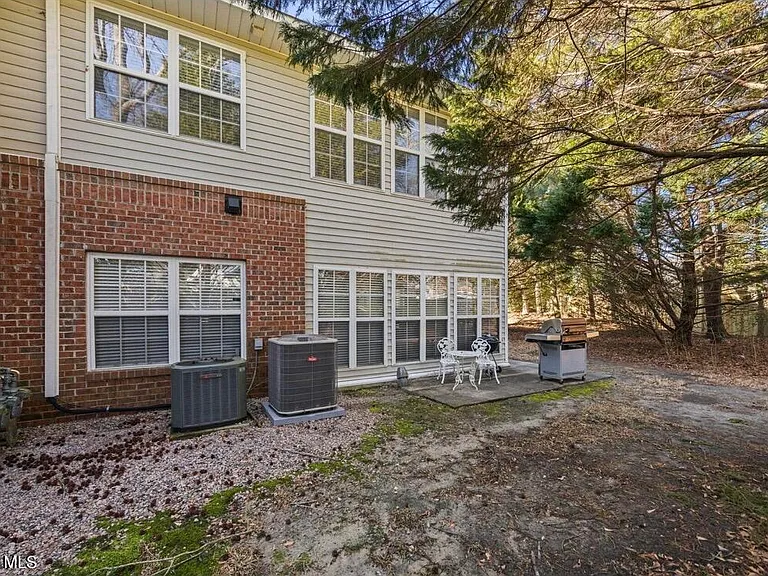 2207 Locksley Woods Dr #A — Photo 19