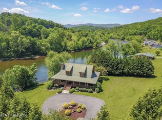 Lovely Bluff Rd, Lake city, TN 37769