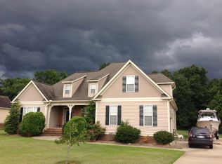 3288 Misty Pines Rd, Greenville, NC 27858