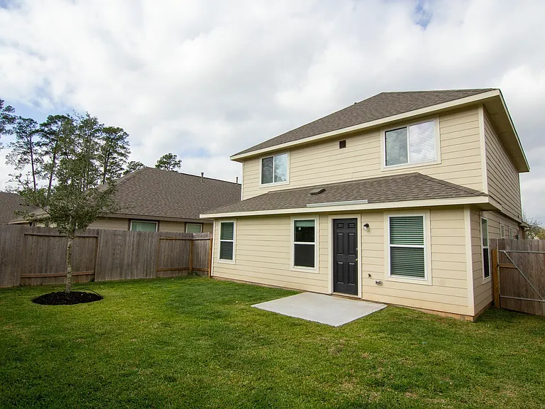 Lina Dr — Photo 13