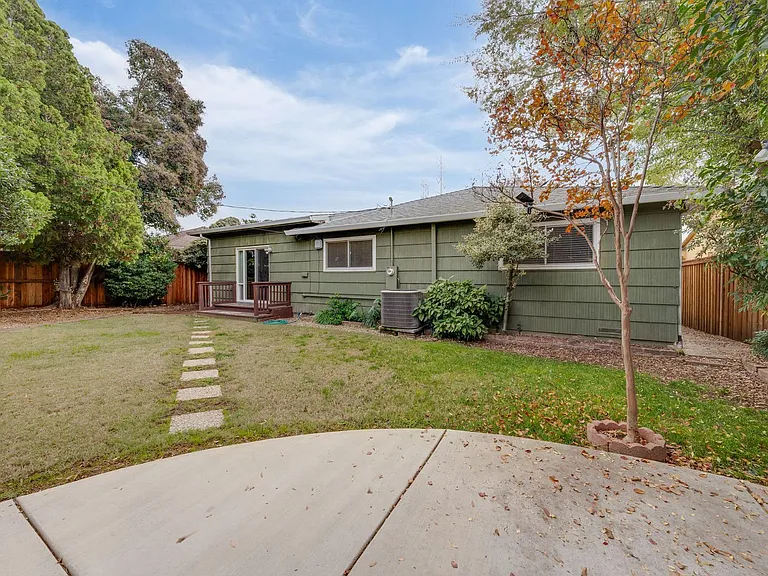 5113 Sitton Way — Photo 37