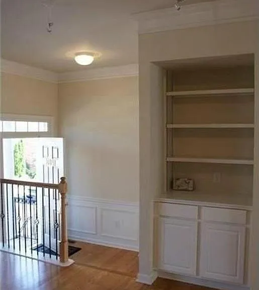 10841 Alderwood Cv — Photo 2