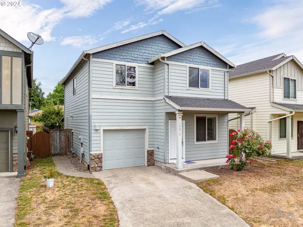 14817 NE Couch St, Portland, OR 97230