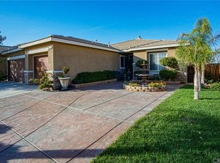 11822 Nyack Rd, Victorville, CA 92392