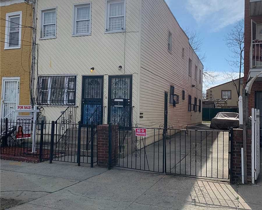 1st image of 10748 157th St