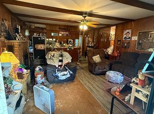 109 E Elizabeth St, Greenup, IL 62428