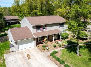 10519 Darrow Rd, Vermilion, OH 44089