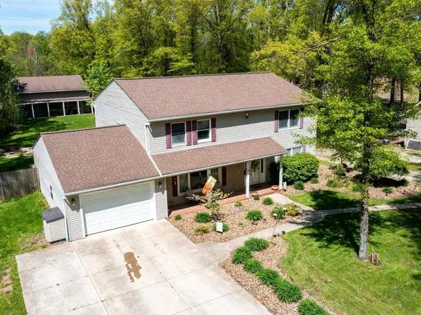 10519 Darrow Rd, Vermilion, OH 44089