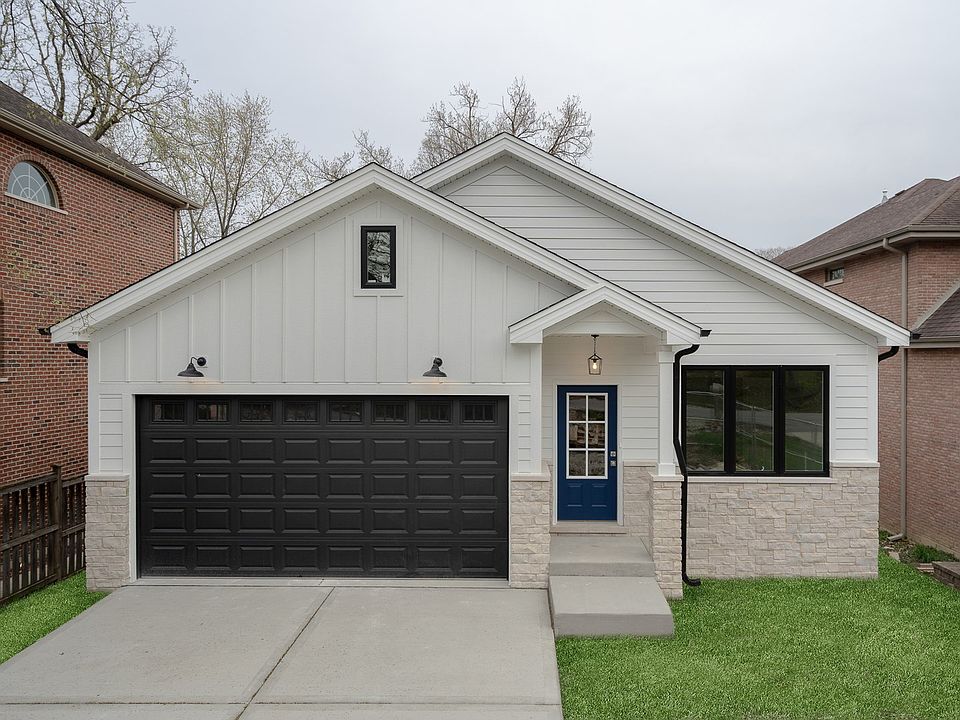 Grass digitally rendered. Grass ordered and will be placed.