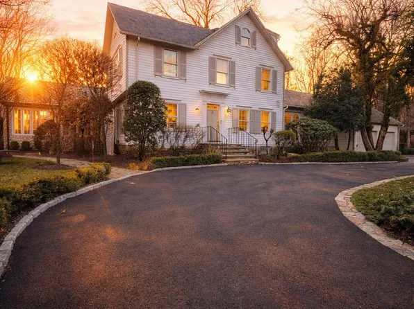 53 Sylvan Rd N, Westport, CT 06880