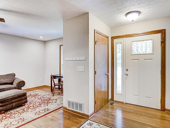 4th image of 278 Hearthstone Dr