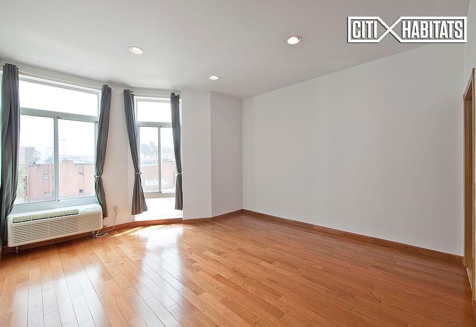 2nd image of 78 Ridge St APT 5B