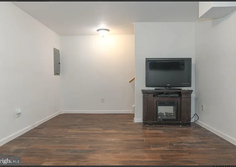 18 Alexis Dr — Photo 16