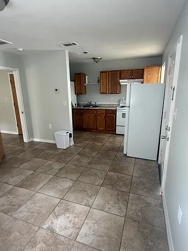 110 Jardine Rd #B Photo 1
