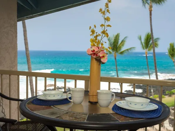 75-5888 Alii Dr APT C33, Kailua Kona, HI 96740
