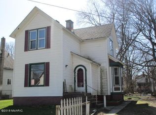 1128 James St, Kalamazoo, MI 49001