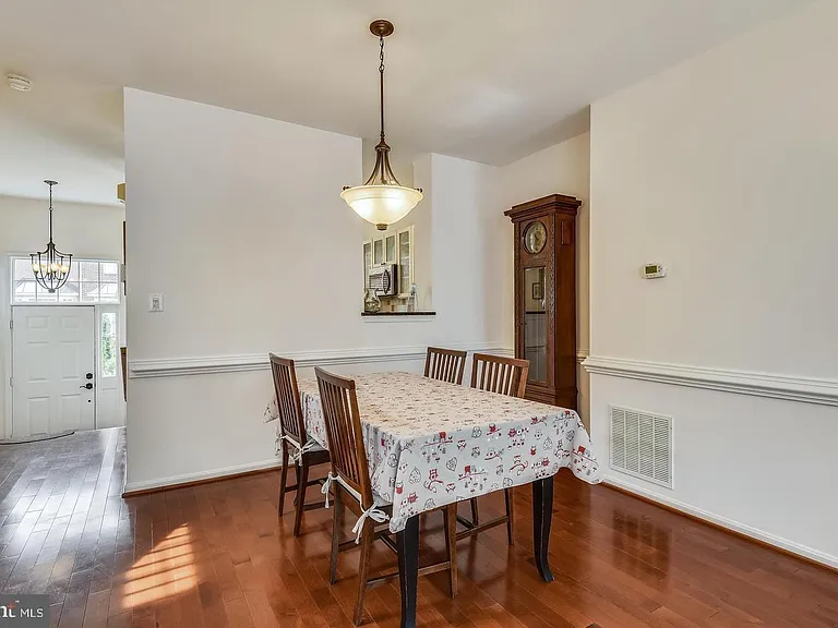 13500 Martha Jefferson Pl — Photo 8