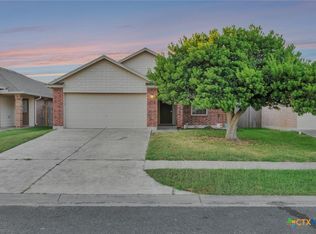 112 Carlsbad Dr, Victoria, TX 77904