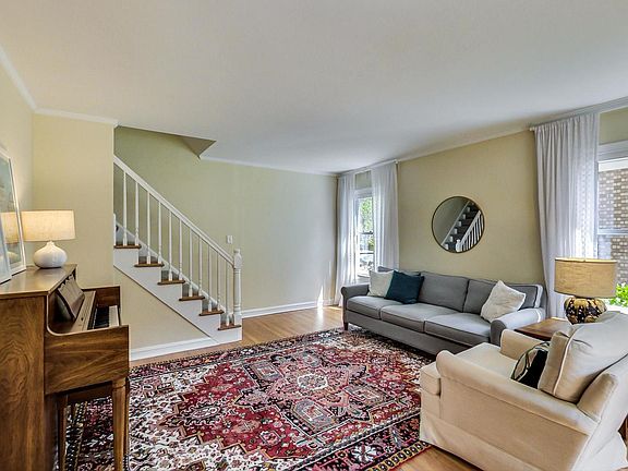 3rd image of 713 S Mitchell Ave