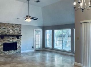 5407 Holly View Dr, Houston, TX 77091