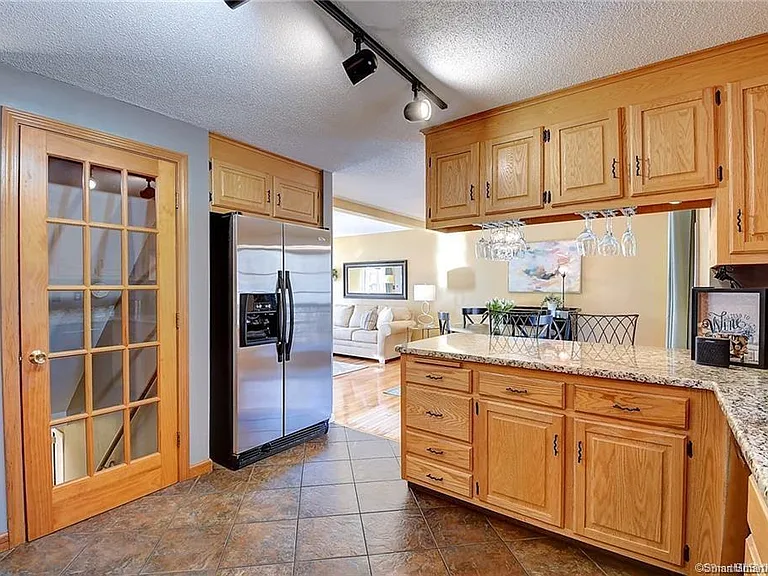18 Rockwell Ct — Photo 9