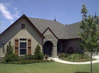 121 E 124th St, Jenks, OK 74037