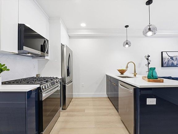 5th image of 184 Central Ave #1A