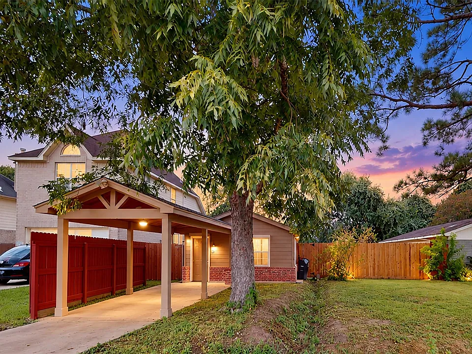 8201 Tareyton Ln