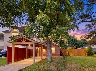 8201 Tareyton Ln, Houston, TX 77075