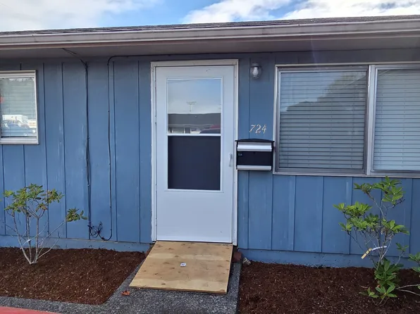724 Winchester Ave #724, Reedsport, OR 97467