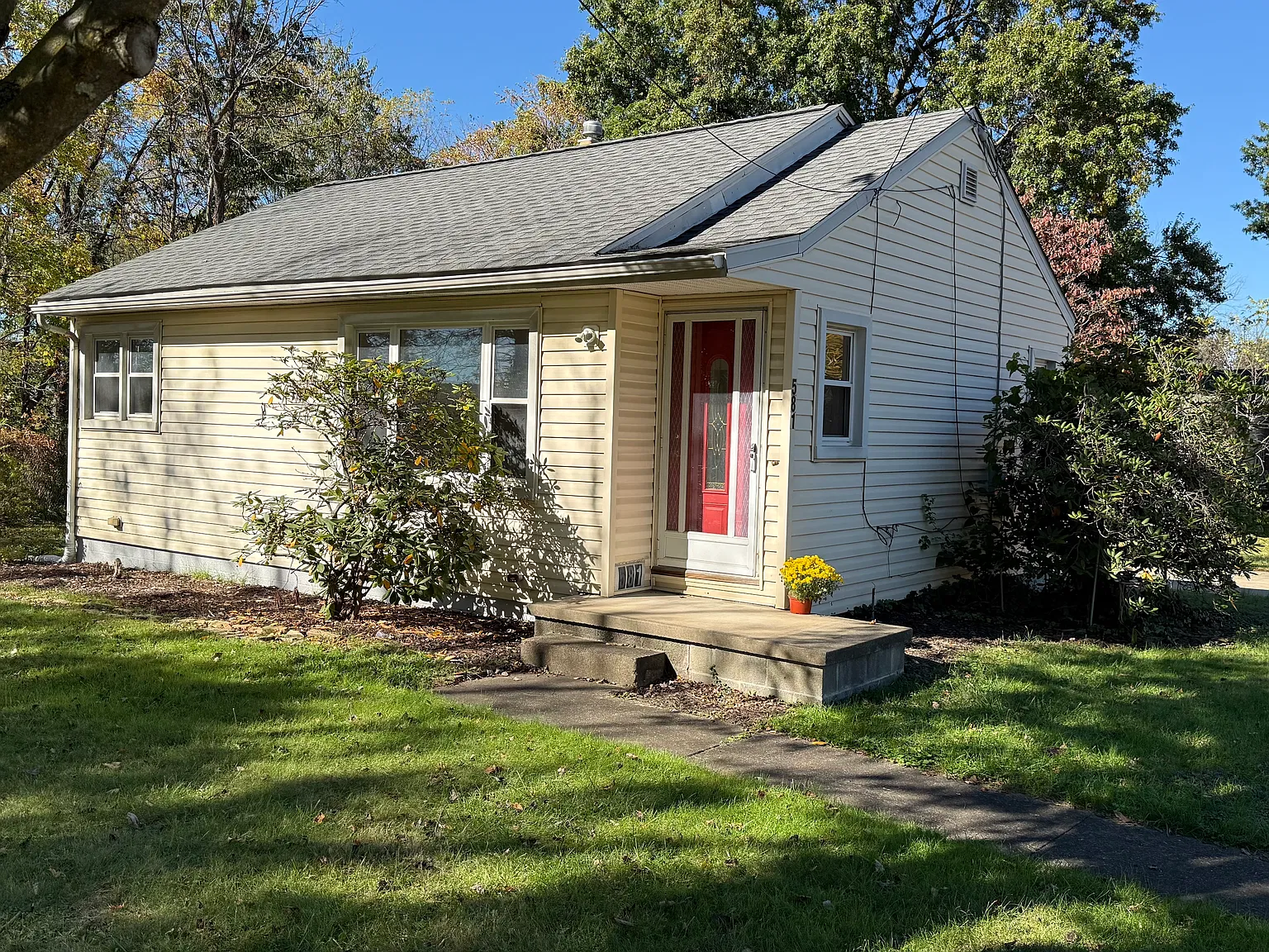 Fillmore Ave, Akron — Photo 1