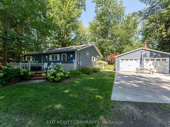 2nd image of 9871 Phoebe Ln N